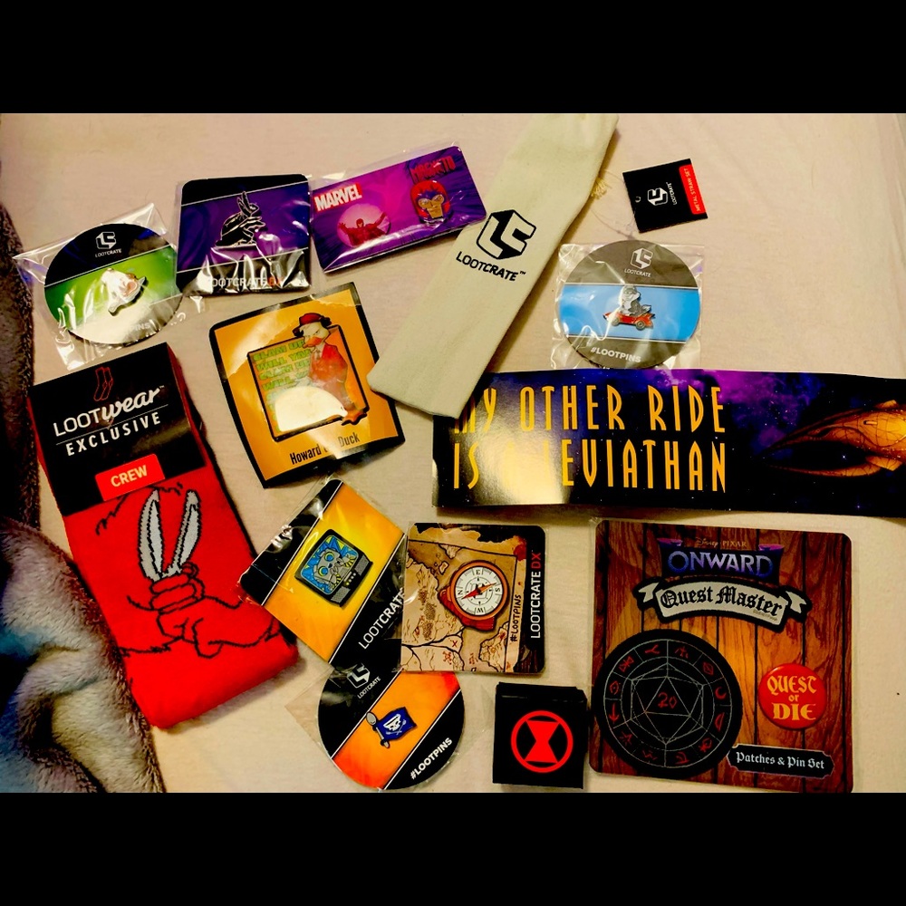 Large loot crate bundle! Multiple items